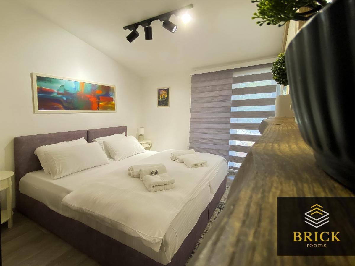Brickrooms Нови пазар Екстериор снимка